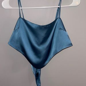 Going out crop top, worn once small size